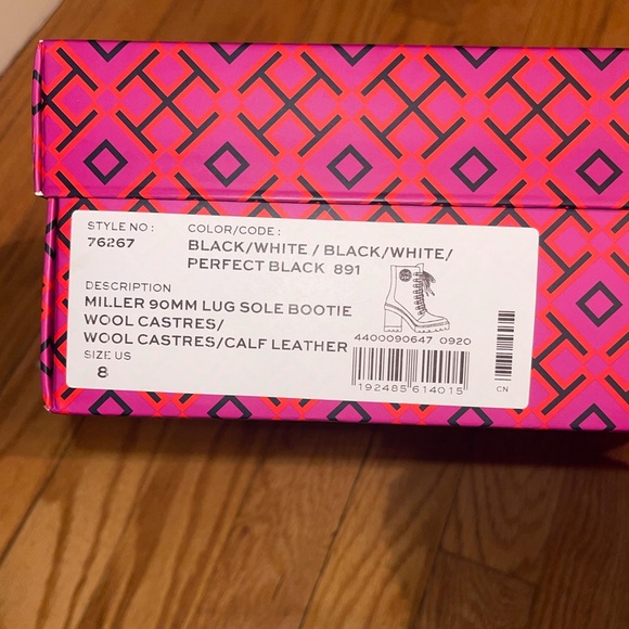 Brand new in box Tory Burch MILLER WOOL LUG SOLE BOOT lug booties size 8 - Picture 6 of 11